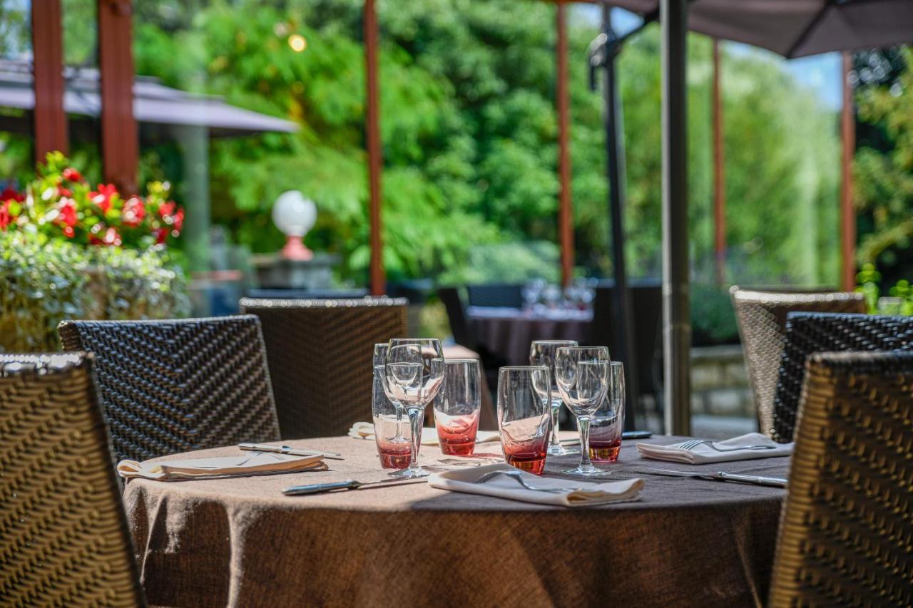 Logis Hostellerie La Chaumiere Arsonval Экстерьер фото