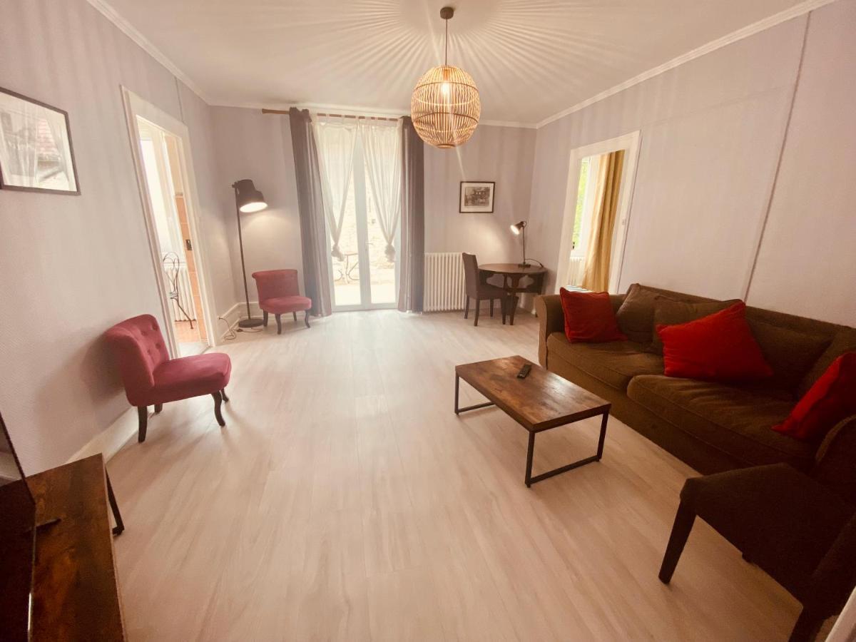 Logis Hostellerie La Chaumiere Arsonval Экстерьер фото