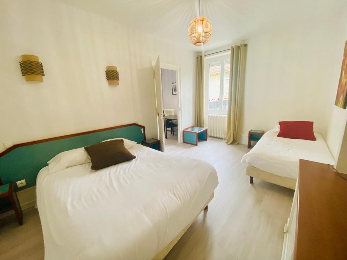 Logis Hostellerie La Chaumiere Arsonval Экстерьер фото