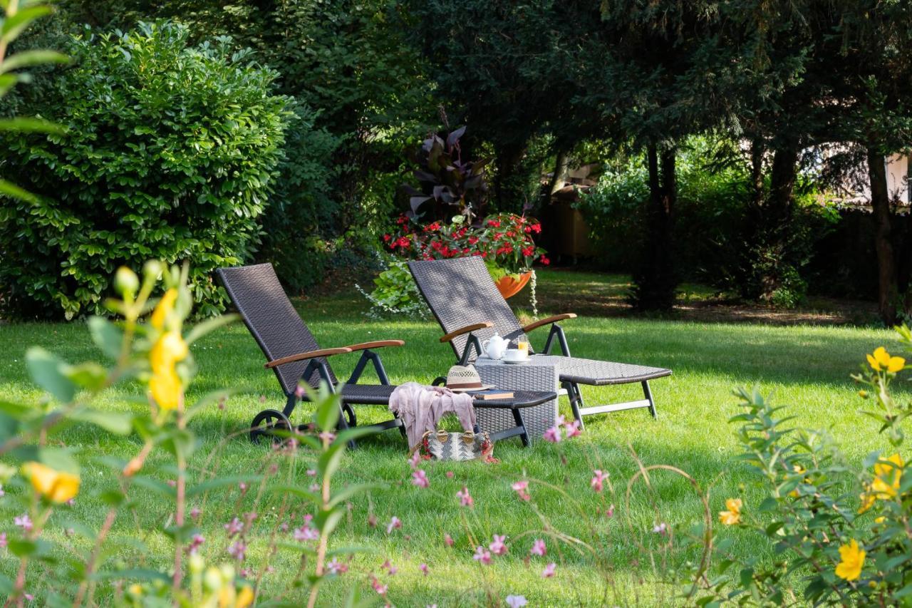 Logis Hostellerie La Chaumiere Arsonval Экстерьер фото